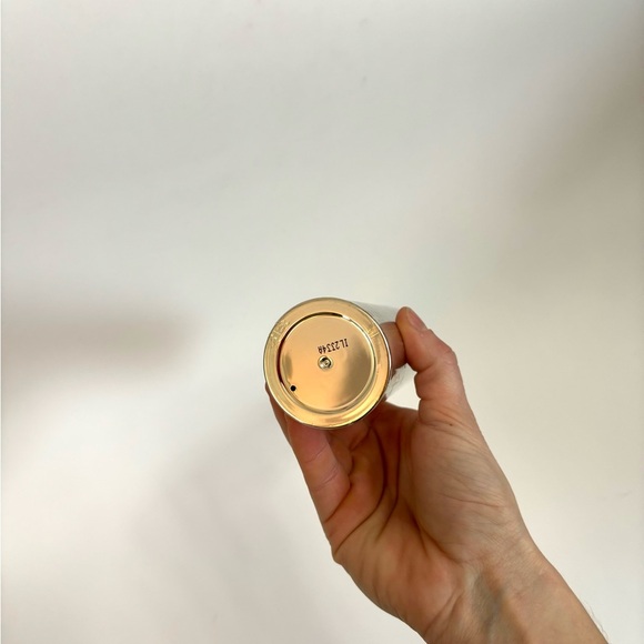 NWT JLO Beauty Tighten + Tease Ultimate Body Serum - full size - Picture 10 of 11